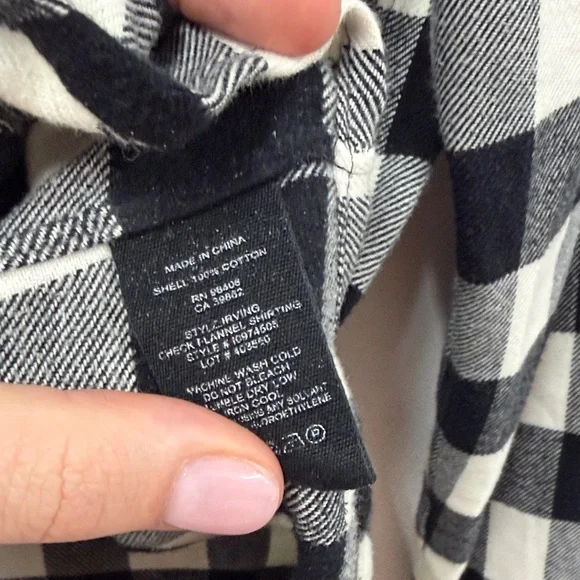 Theory Black and White Checked Button-Down Shirt - Picture 4 of 5